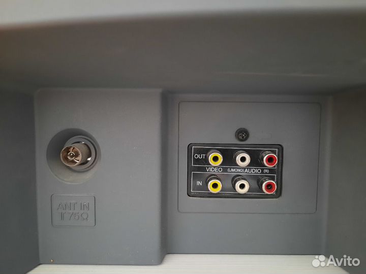 Телевизор LG flatron