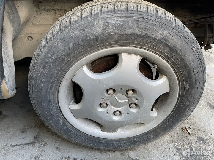 Литые диски R15 на mercedes W124