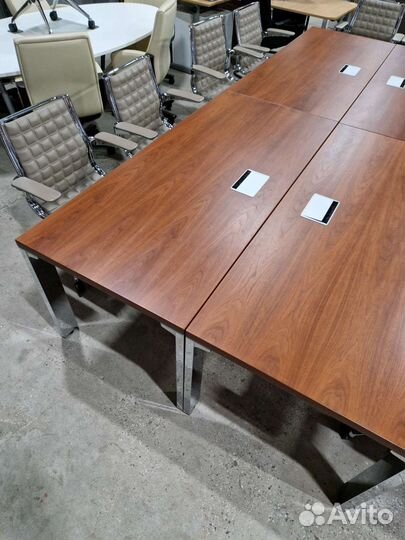 Стол для переговоров haworth