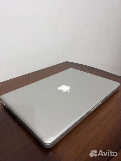 Apple MacBook Pro