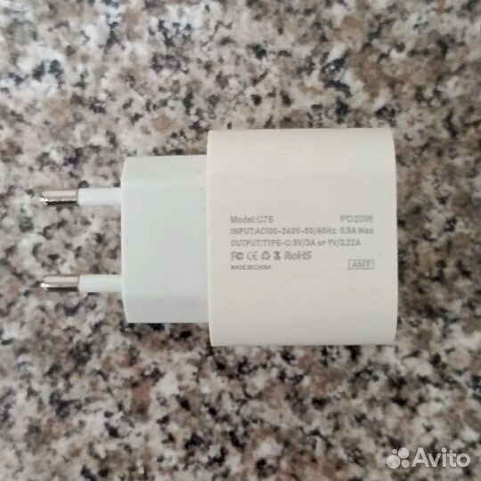 Зарядное устройство Maimi C75 (20W)