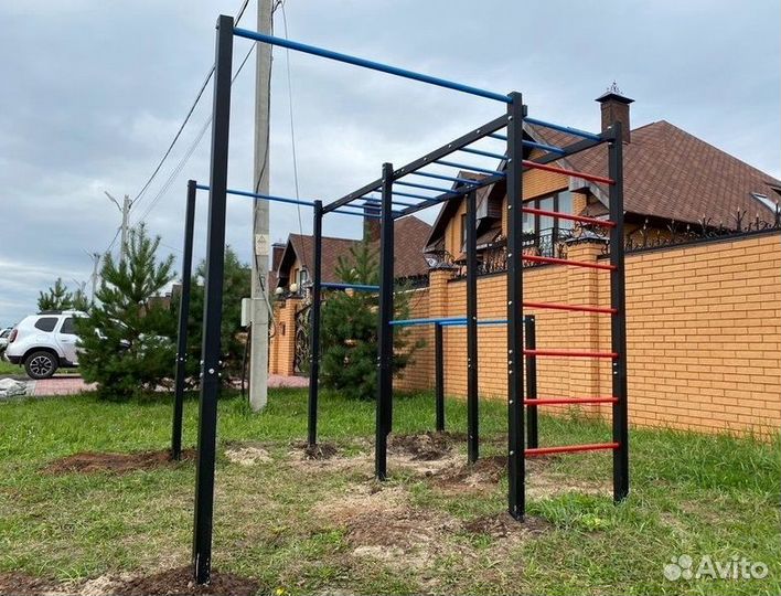 Спортивная площадка для дома дачи и двора