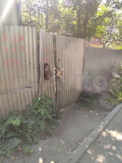 Дом 27 м² на участке 1 сот.