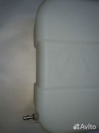 Бак топливный 7 литров пластиковый 340х260х100