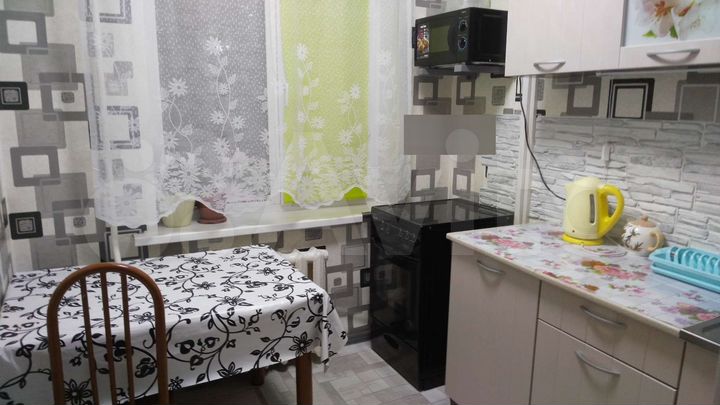 3-к. квартира, 64 м², 1/5 эт.