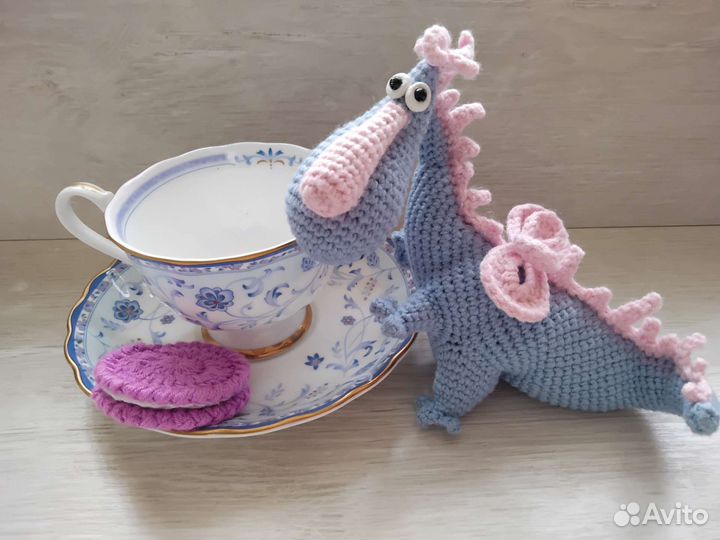 Вязаная игрушка. Дракончик