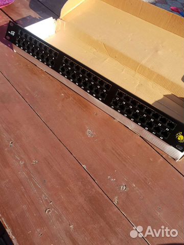 Коммутационная панель 48 портов