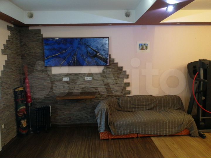 2-к. квартира, 86 м², 1/5 эт.