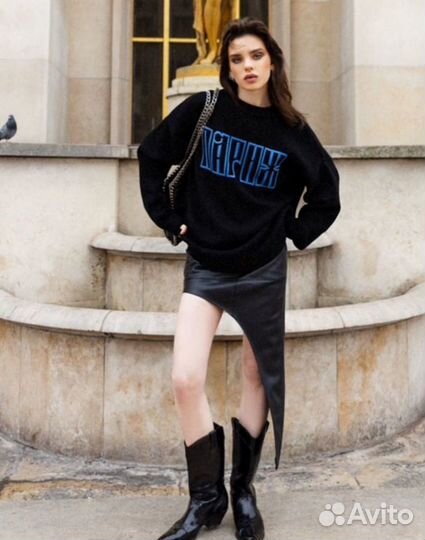 Свитер label b