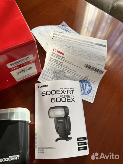 Canon Speedlite 600EX-RT вспышка накамерная