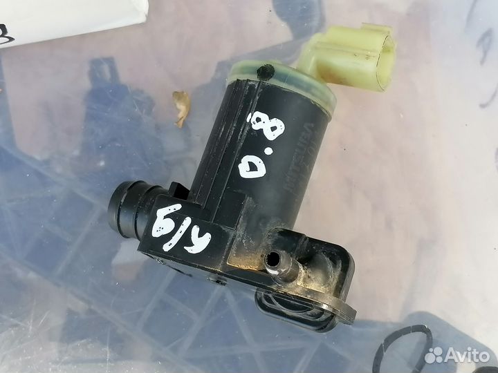 DGH967482 насос омывателя Мазда сх-30, 3 BP