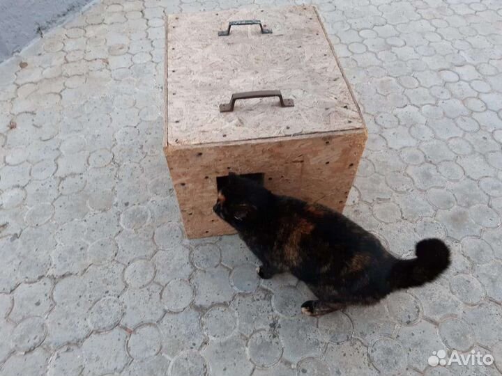 Будка утепленная для кошки