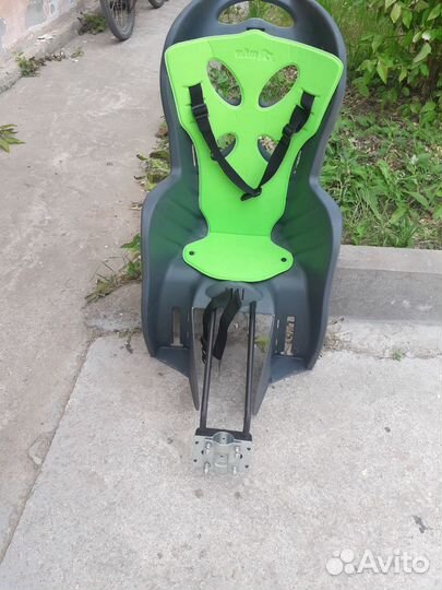 Сиденье для ребенка на велосипед