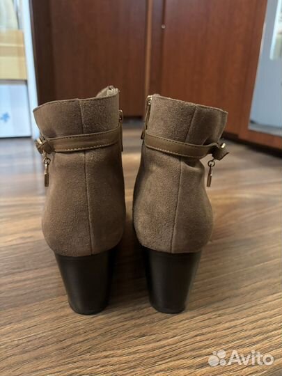 Ботильоны женские 39 р