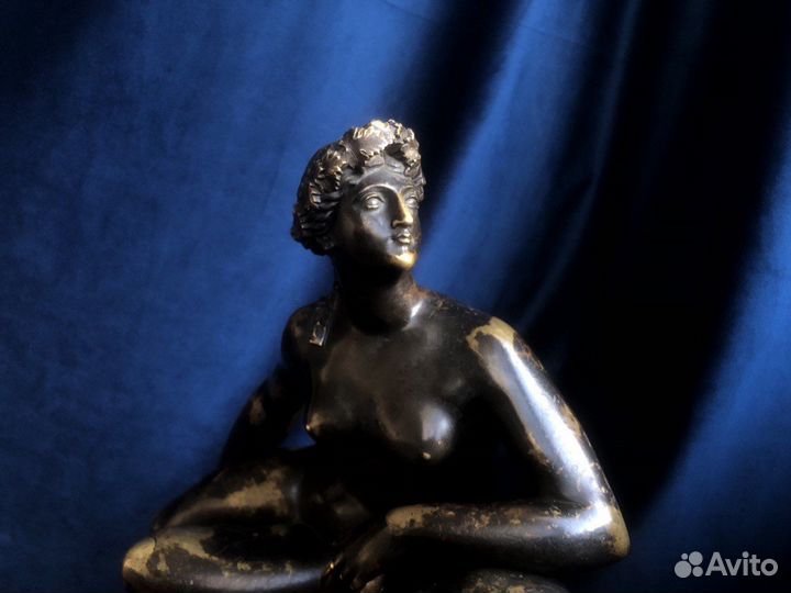 Антикварная скульптура Ариадна на пантере, бронза