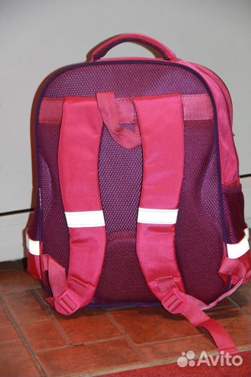 Портфель школьный для девочки