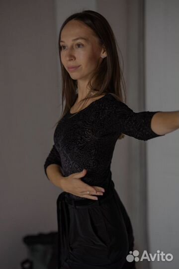 Преподаватель спортивно-бальных танцев