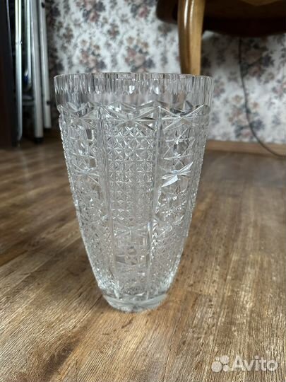 Хрустальные вазы
