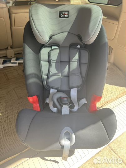 Автокресло britax romer advansafix iii