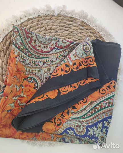 Платок шелковый