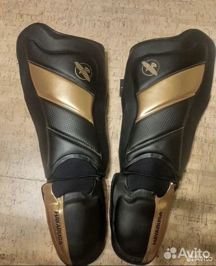 Hayabusa shin T3 black/gold