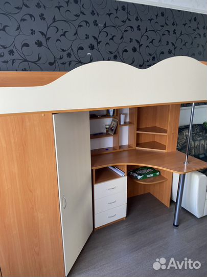 Кровать чердак