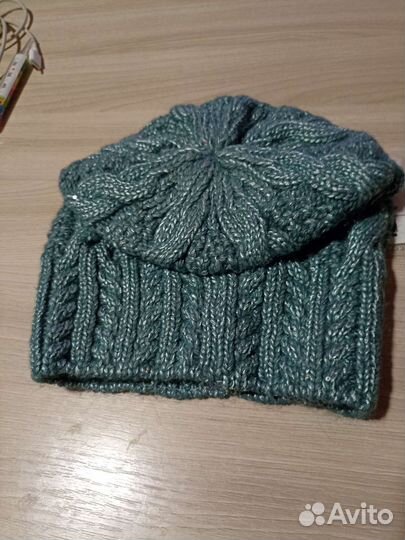 Шапки женские новые