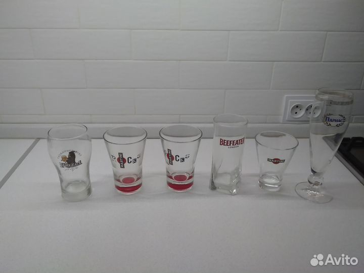 Пивные кружки и бокалы