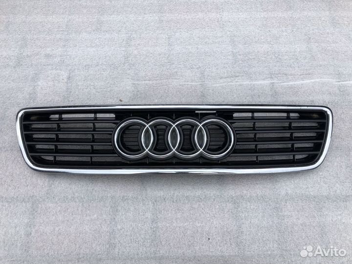 Решетка радиатора на Audi A6 C5
