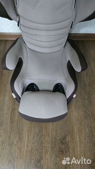 Детское автокресло Kiddy smartfix 15-35 кг