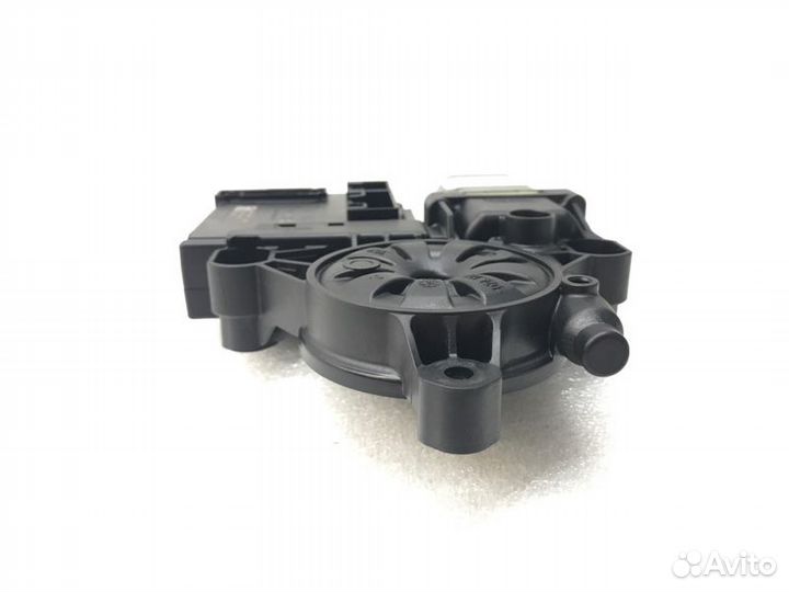 Моторчик стеклоподъемника передний правый