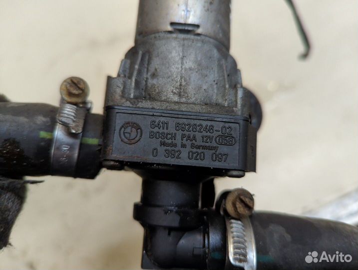 Насос водяной BMW 1 E87