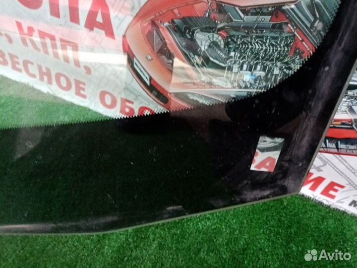 Стекло лобовое Citroen C5 8-17