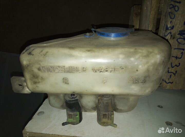 Бачок омывателя Suzuki Escudo TA01W