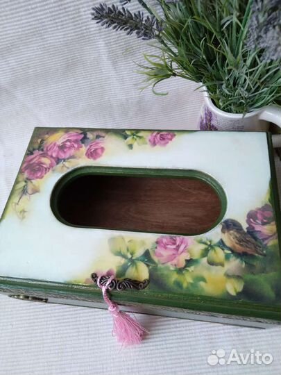 Шкатулка-салфетница