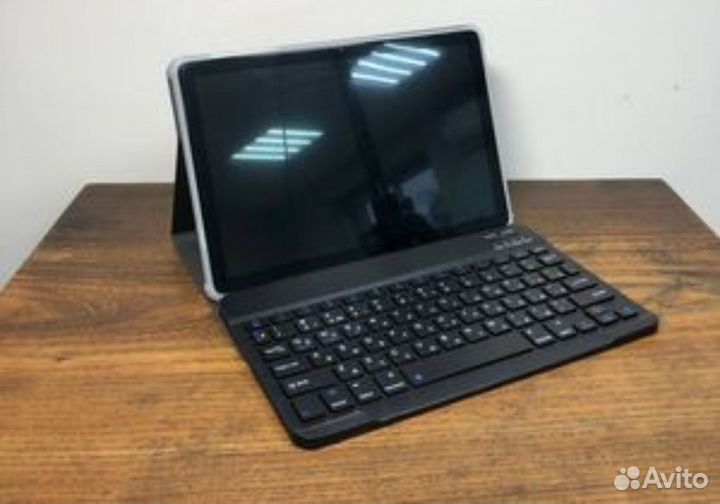 Планшет Mtouch 10