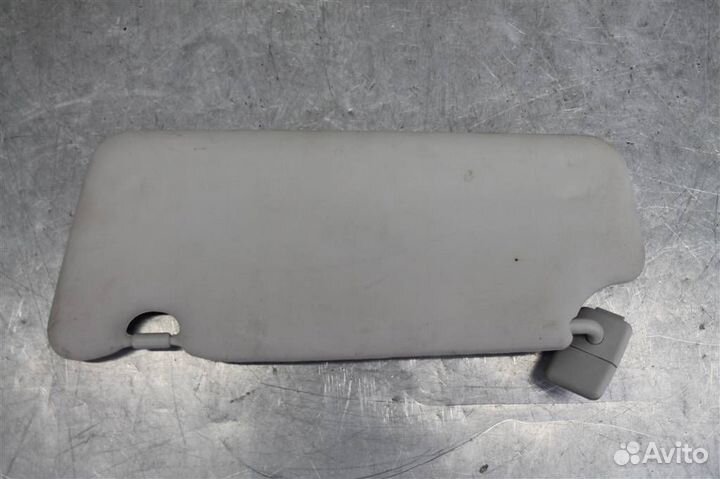 Козырек солнцезащитный левый Nissan Almera G15