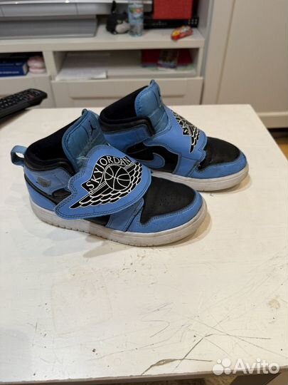 Кроссовки jordan детские