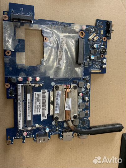 Материнская плата для Lenovo LA-675AP донор