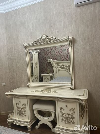 Спальный гарнитуры бу