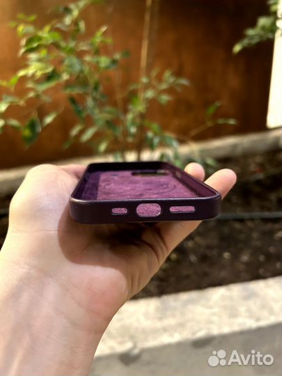 Кожаный чехол на iPhone 14 Magsafe