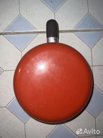 Набор кастрюль