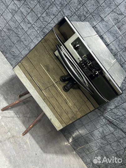 Духовой шкаф «Ariston»