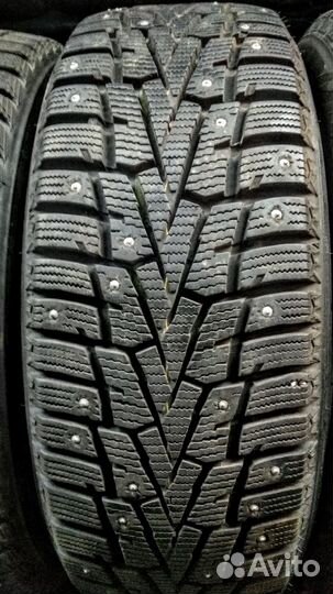Roadstone Winguard WinSpike 205/55 R16