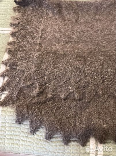 Оренбургский пуховый платок