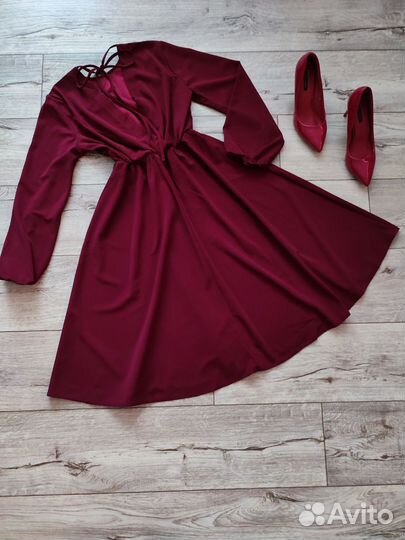 Платье женское новое 42 44