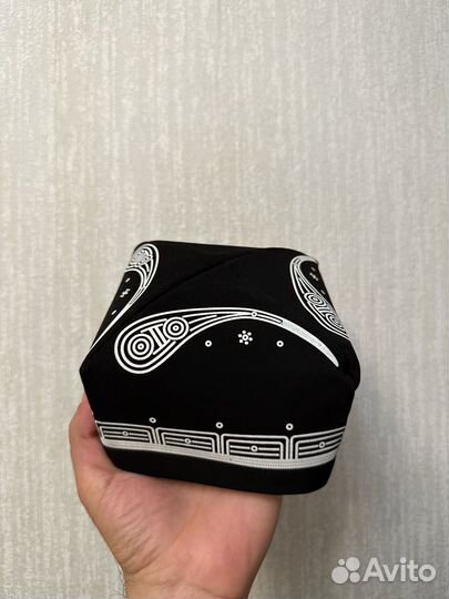 Узбекская тюбетейка