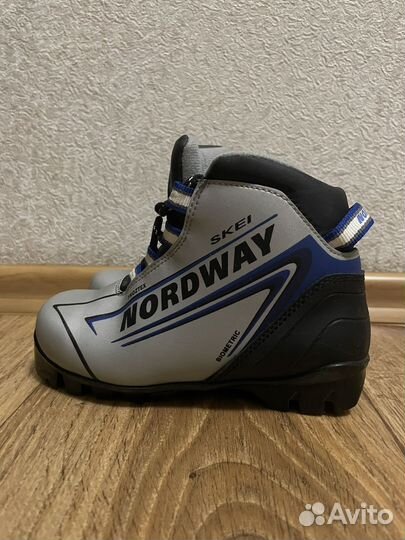 Лыжные ботинки, 31 размер