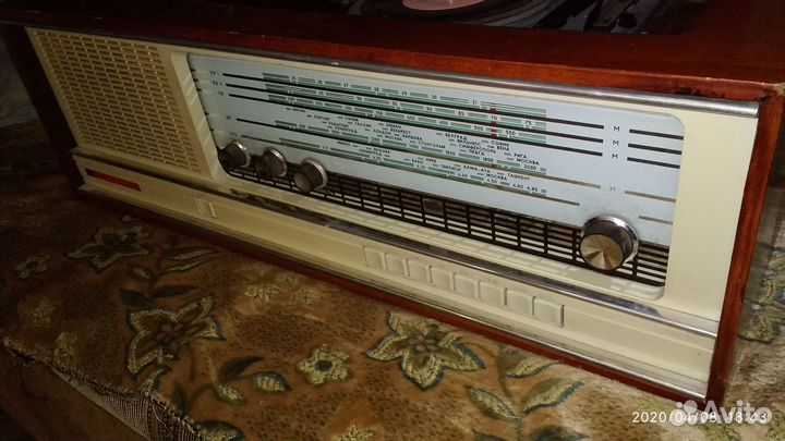 Радиолы ламповые и приёмники