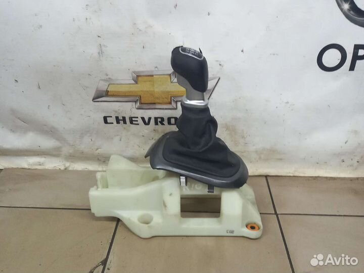 Рычаг переключения МКПП 6-ти ступка Киа Рио 3